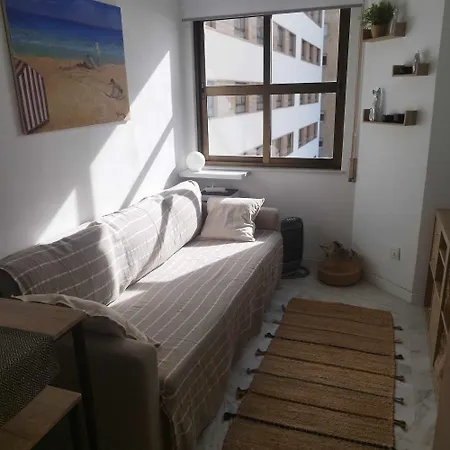 Encantador Apartamento Frente A La Playa Victoria Apartment Cadiz
