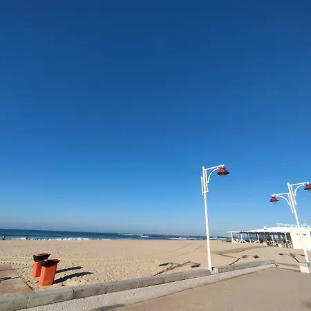 Apartamento Encantador Apartamento Frente A La Playa Victoria Cádiz