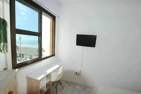 Encantador Apartamento Frente A La Playa Victoria * 카디스