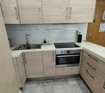 Encantador Apartamento Frente A La Playa Victoria 아파트 *